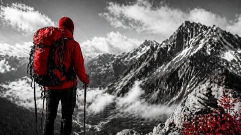 Куда поехать на майские праздники 2026: топ городов России, цены и советы по бронированию